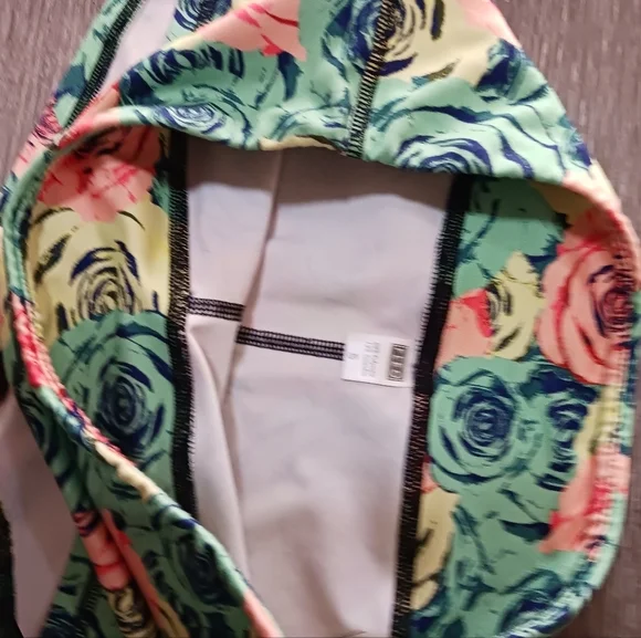 FLEO cycling shorts small - Picture 2 of 3